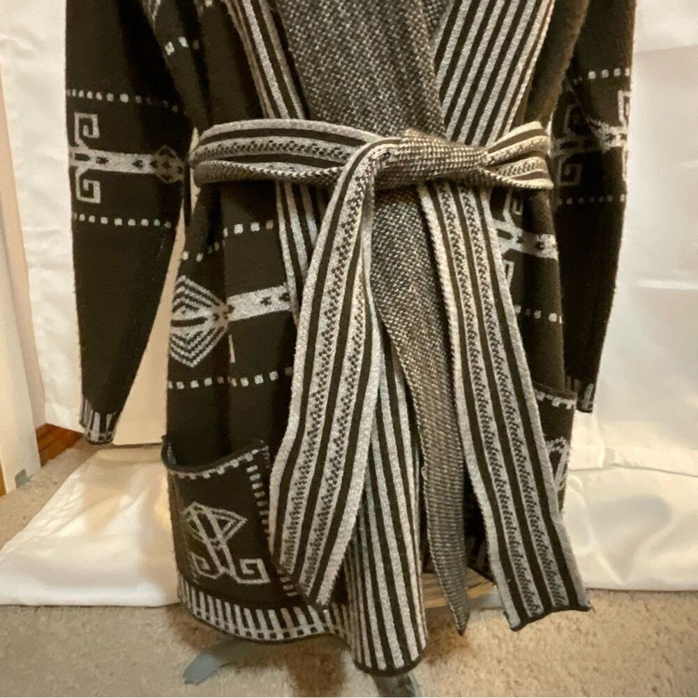 Dylan Tribal Inspired Cardigan Sweater - Picture 4 of 11